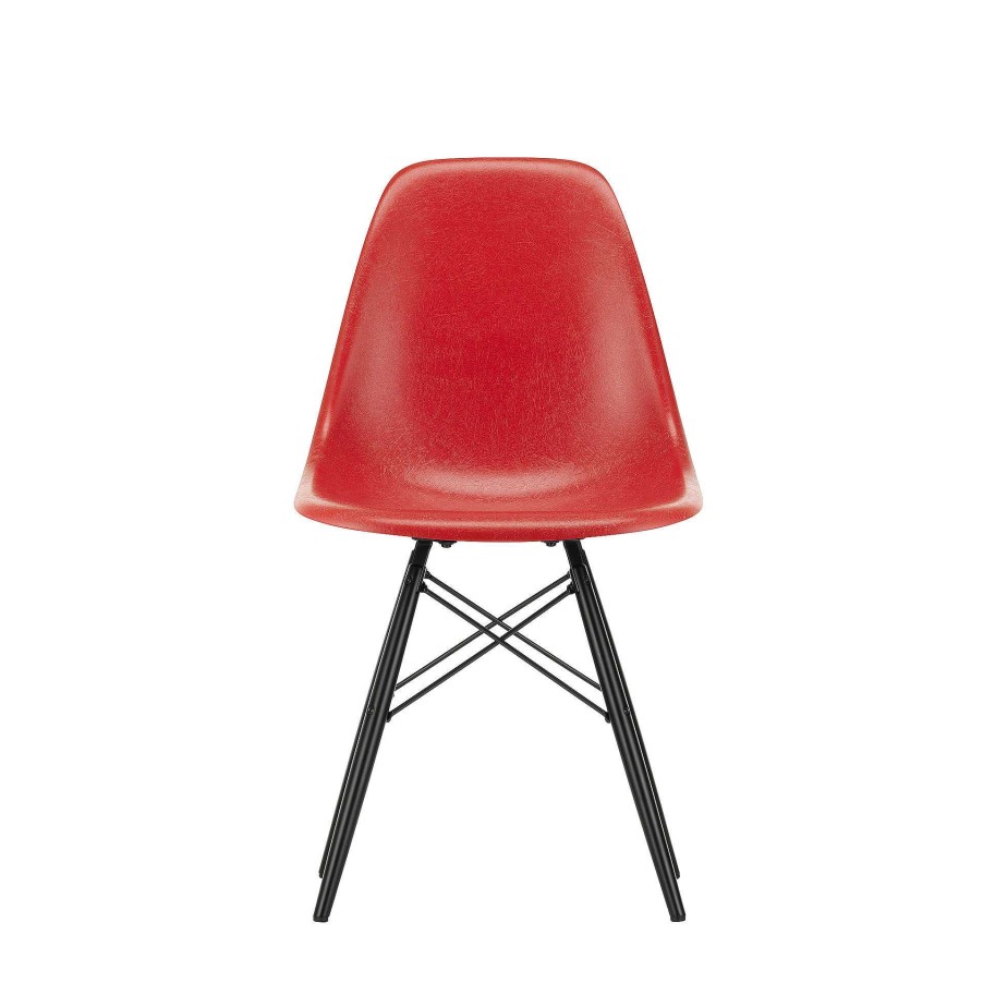 Vitra Chairs | Eames Fiberglass Side Chair Dsw | Eames Classic Red - Black Maple