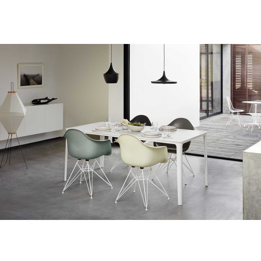 Vitra Chairs | Eames Fiberglass Armchairs Dar | Eames Parchment