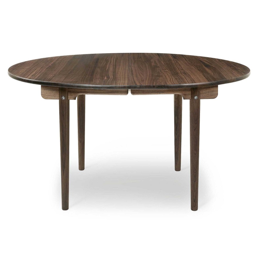 Carl Hansen & Søn Extending Tables | Ch337 | Table | Oiled Walnut