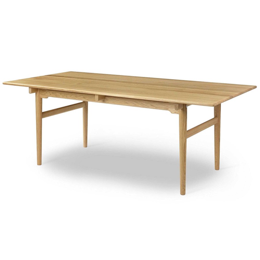 Carl Hansen & Søn Extending Tables | Ch327 | Table | Oiled Oak