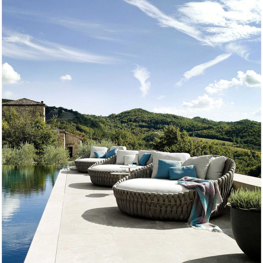 Tribù Sofas And Armchairs | Tosca Daybed | Outdoor