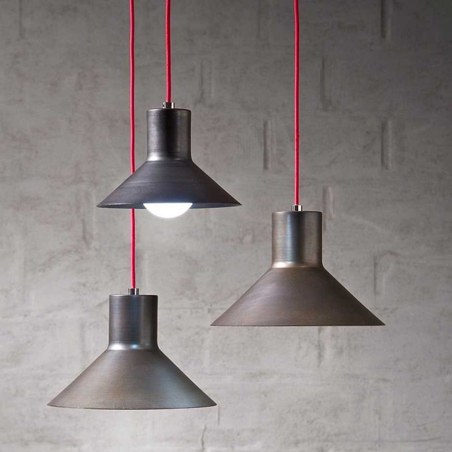 Zava Pendant Lights | Sister O31 | Suspension Lamp - Ral 9005