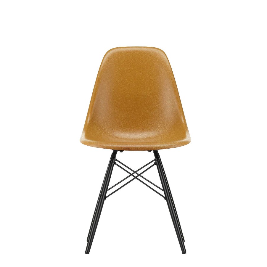 Vitra Chairs | Eames Fiberglass Side Chair Dsw | Eames Ochre Dark - Black Maple