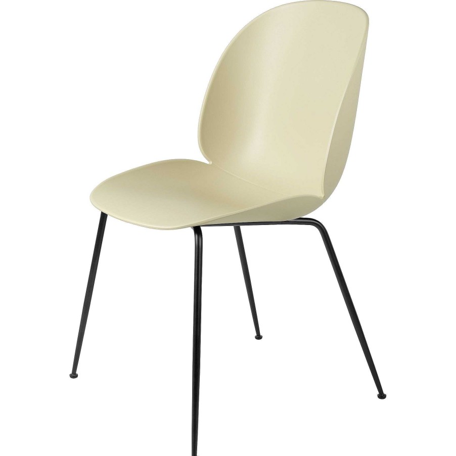 GUBI Outdoor Chairs | Beetle Dining Chair | Pastel Green