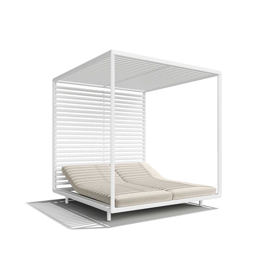 Tribù Sofas And Armchairs | Pavilion Daybed | Outdoor