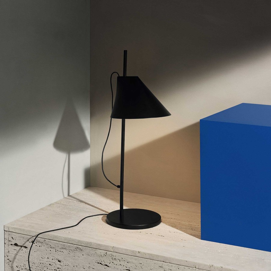 Louis Poulsen Pendant Lights | Yuh Table | Table Lamp | Black