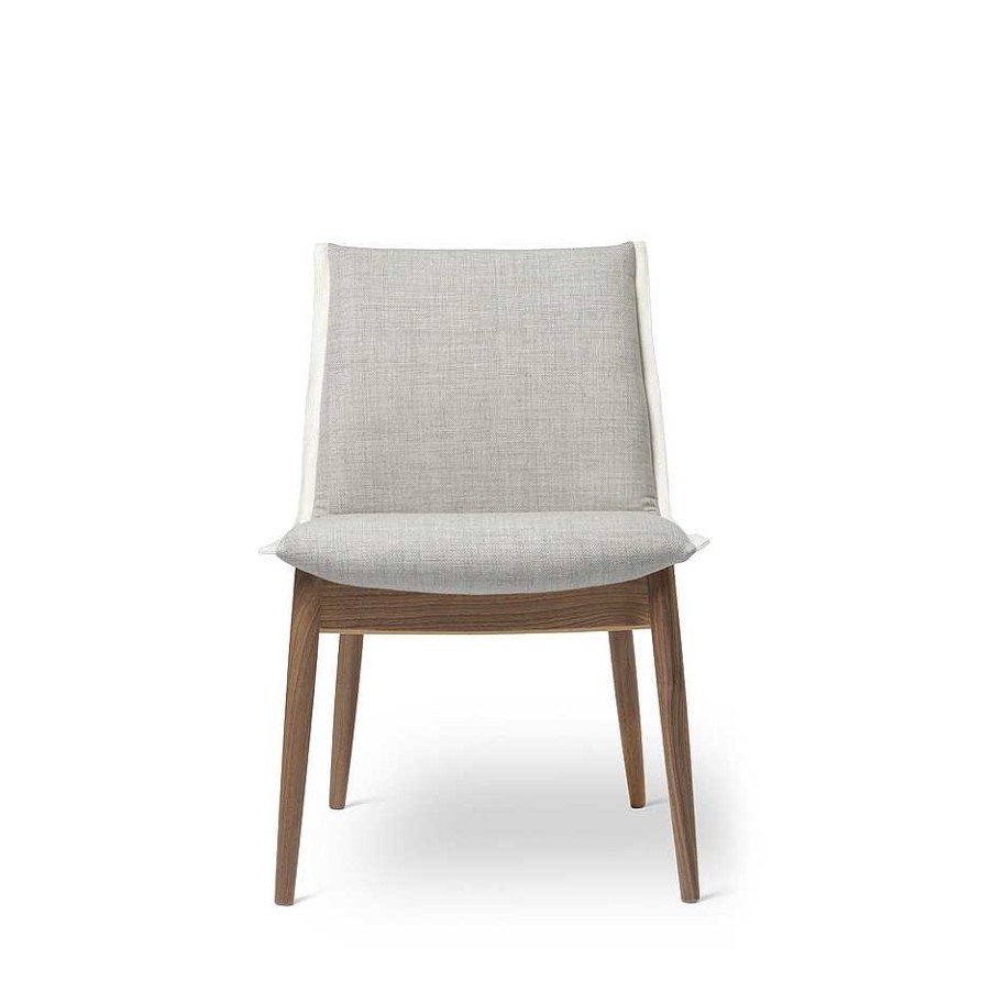 Carl Hansen & Søn Chairs | E004 Embrace Chair | Walnut