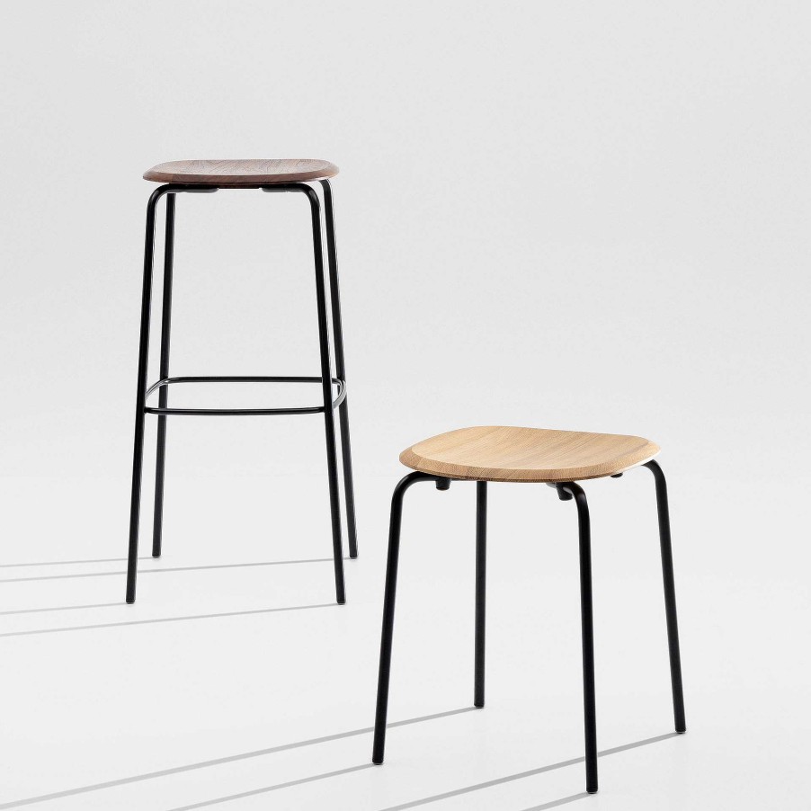 Zeitraum Stools | Okito Stool | American Walnut