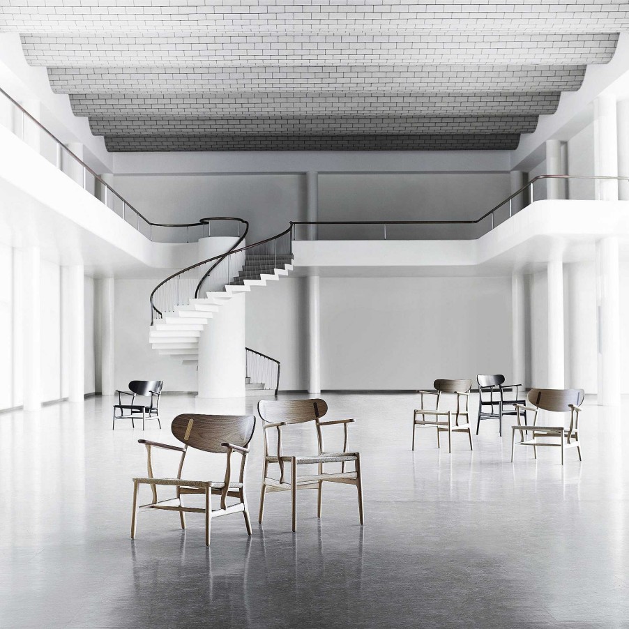 Carl Hansen & Søn Single Armchairs | Ch22 | Chair | Walnut And Oiled Oak - Natural Paper Cord