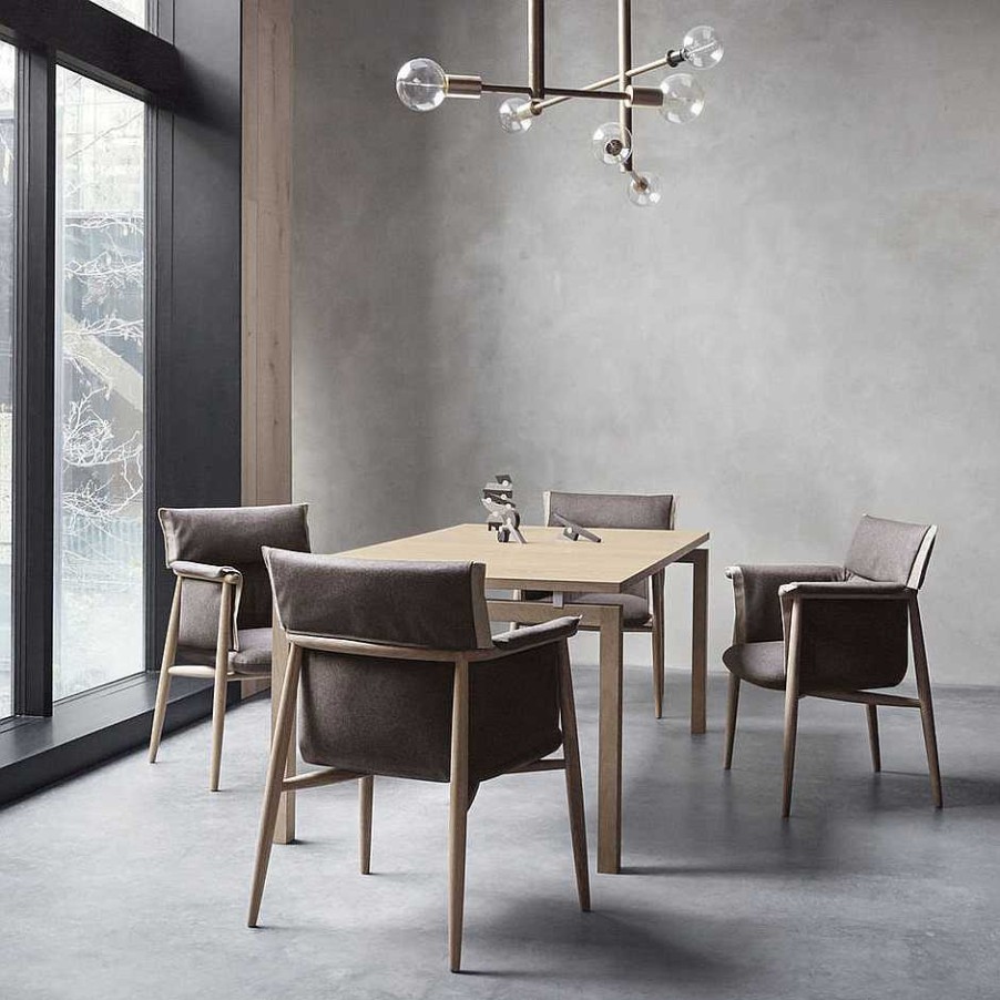 Carl Hansen & Søn Chairs | E005 Embrace Armchair | Oak - Fabric