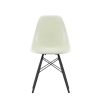 Vitra Chairs | Eames Fiberglass Side Chair Dsw | Eames Parchment - Black Maple