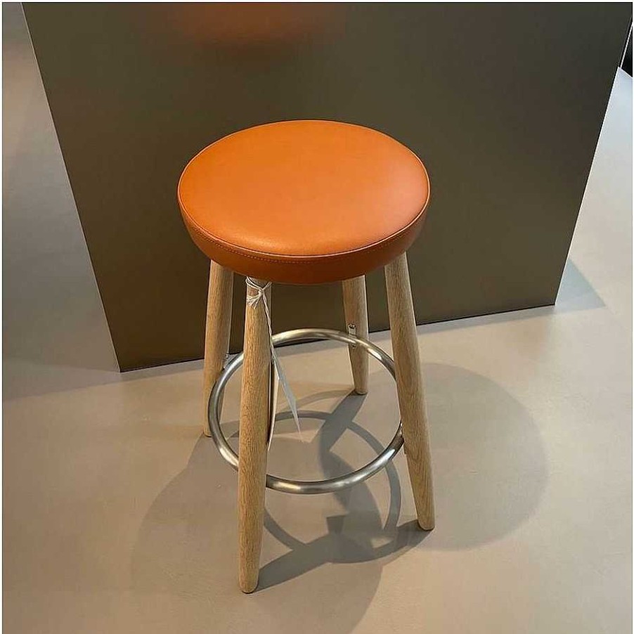 Carl Hansen & Søn Stools | Ch58 | Stool | Soaped Oak - Cognac Leather