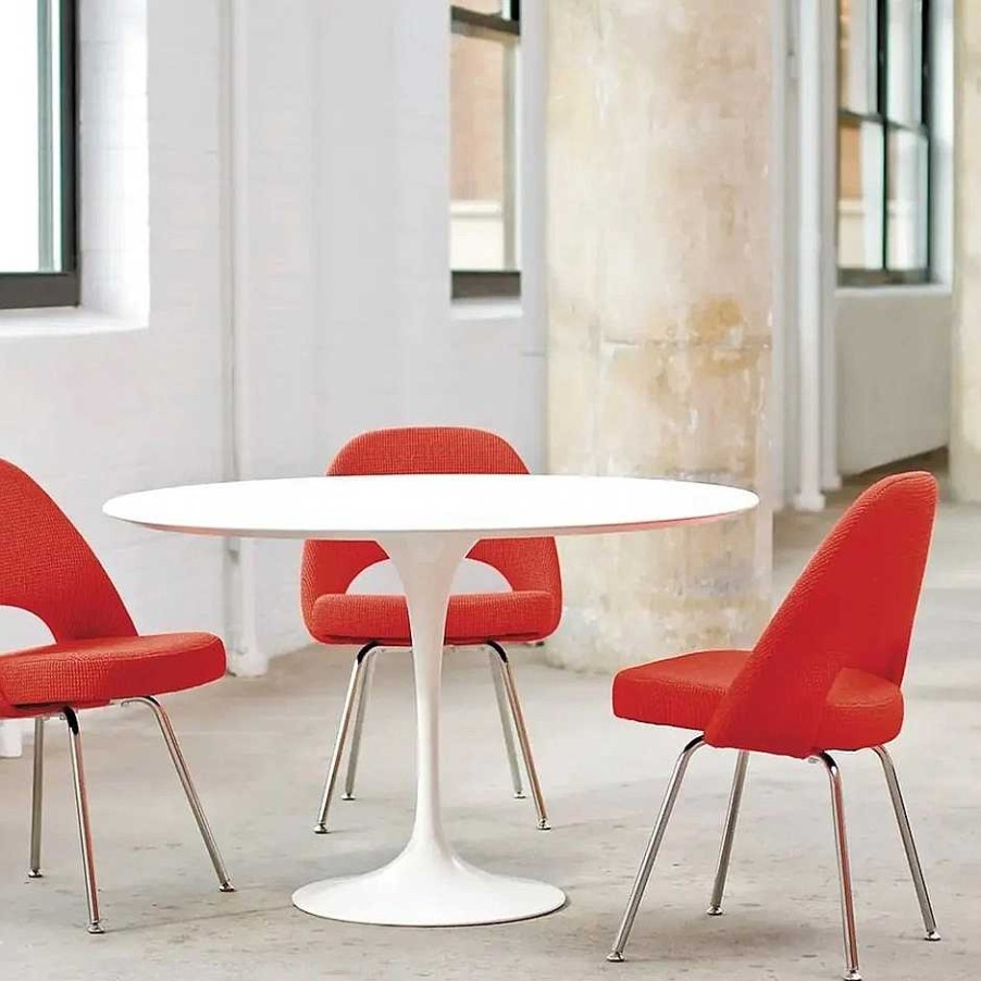 Knoll Chairs | Saarinen Conference Chair